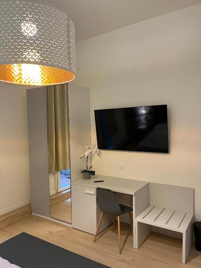 La Suite Deluxe Rooms & Apartments Bologna Bagian luar foto