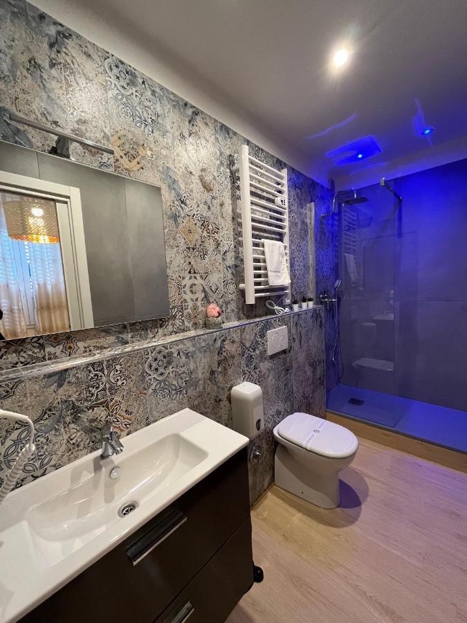 La Suite Deluxe Rooms & Apartments Bologna Bagian luar foto